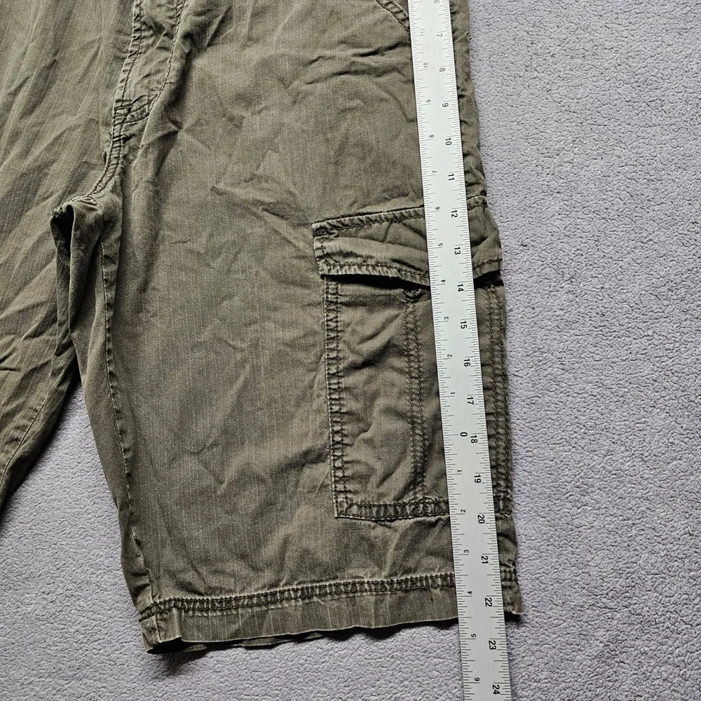 Calvin Klein Jeans Mens 32 Cargo Shorts Olive Green Relaxed Fit Cotton Blend